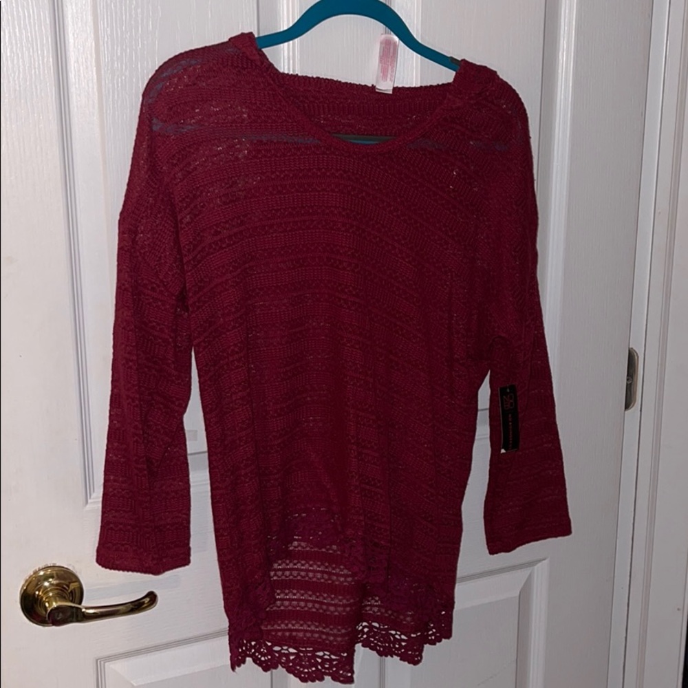 No Boundaries 3/4 sleeve sweater with hood
